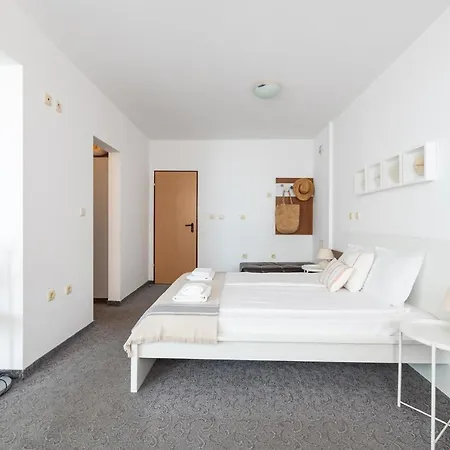 호텔 Sea House Afrodita Ii