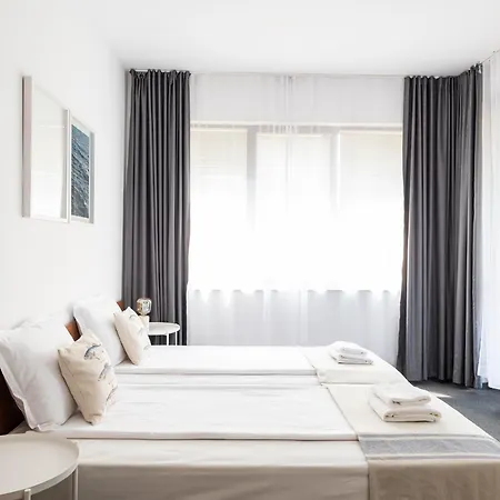 Sea House Afrodita Ii 네세부르