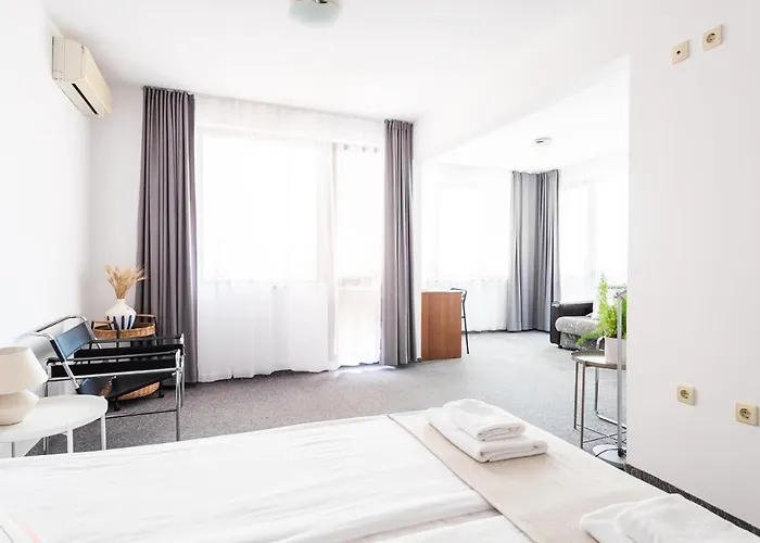 Отель Sea House Afrodita Ii *